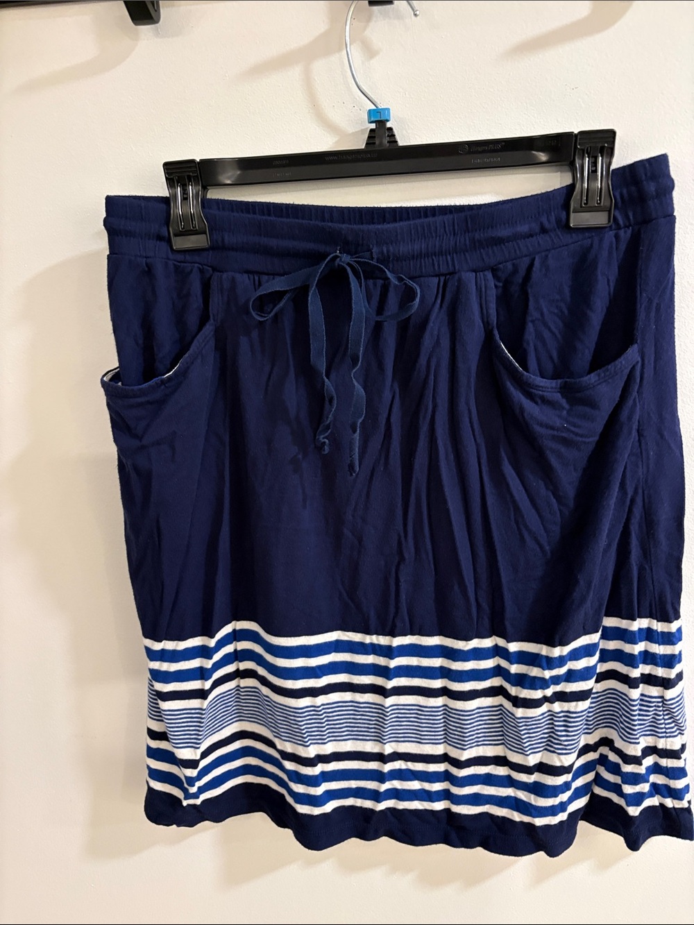 Max Studio Navy Elastic Waist Skirt
